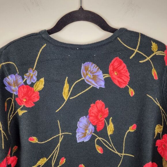 Patchington Floral Sweater Black Soft Acrylic Knit Pullover Top Crew Neck Size M - Picture 6 of 13